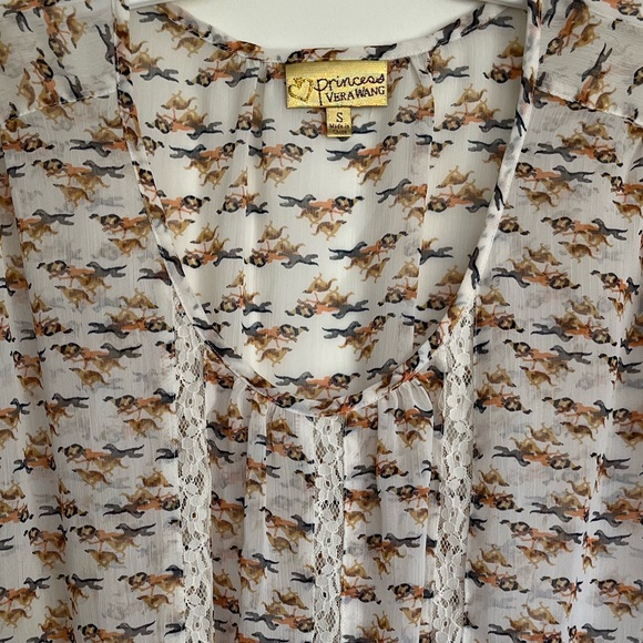 Small Scoop Neck Peplum Blouse by Princess Vera Wang. NWOT. Running dogs print. - Picture 2 of 2